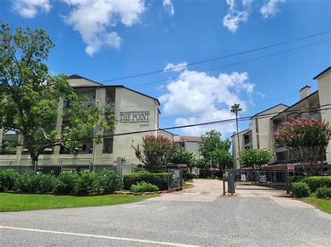 apartments on egret bay blvd.